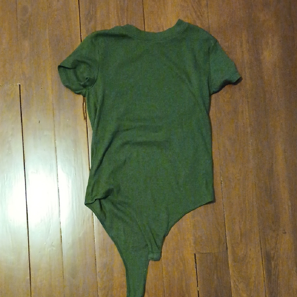 a new day Forest Green Top Xs